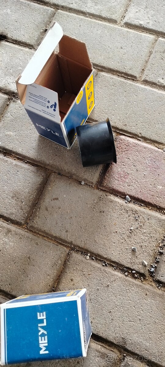 2x komplet predné ramená škoda Fabia 1 - 6