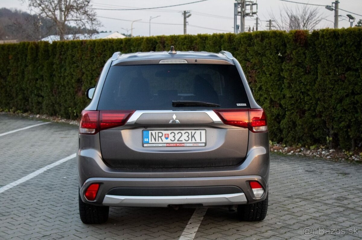 Mitsubishi Outlander 2.0i PHEV Hybrid - ODPOČET DPH - 6