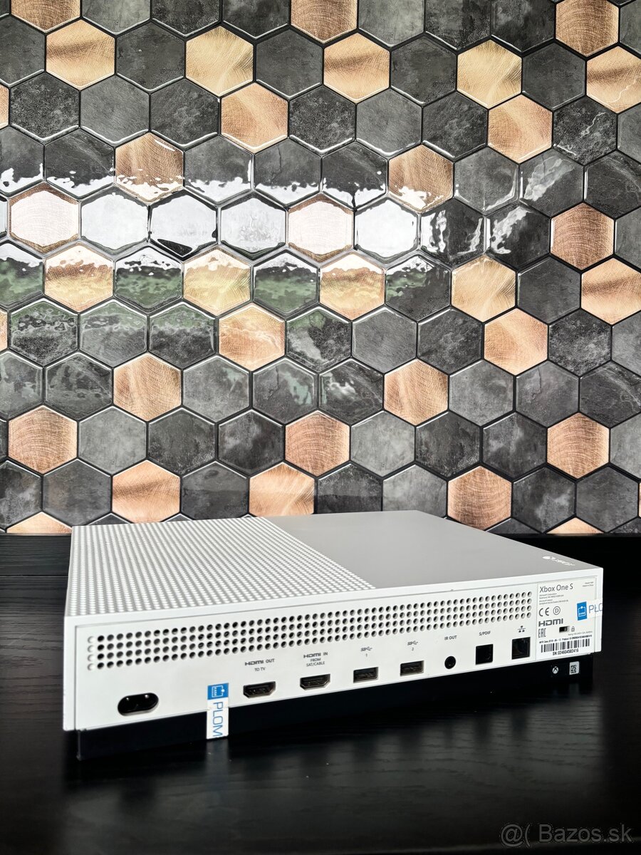 Xbox One S 1TB – TOP stav | Nový ovládač - 6