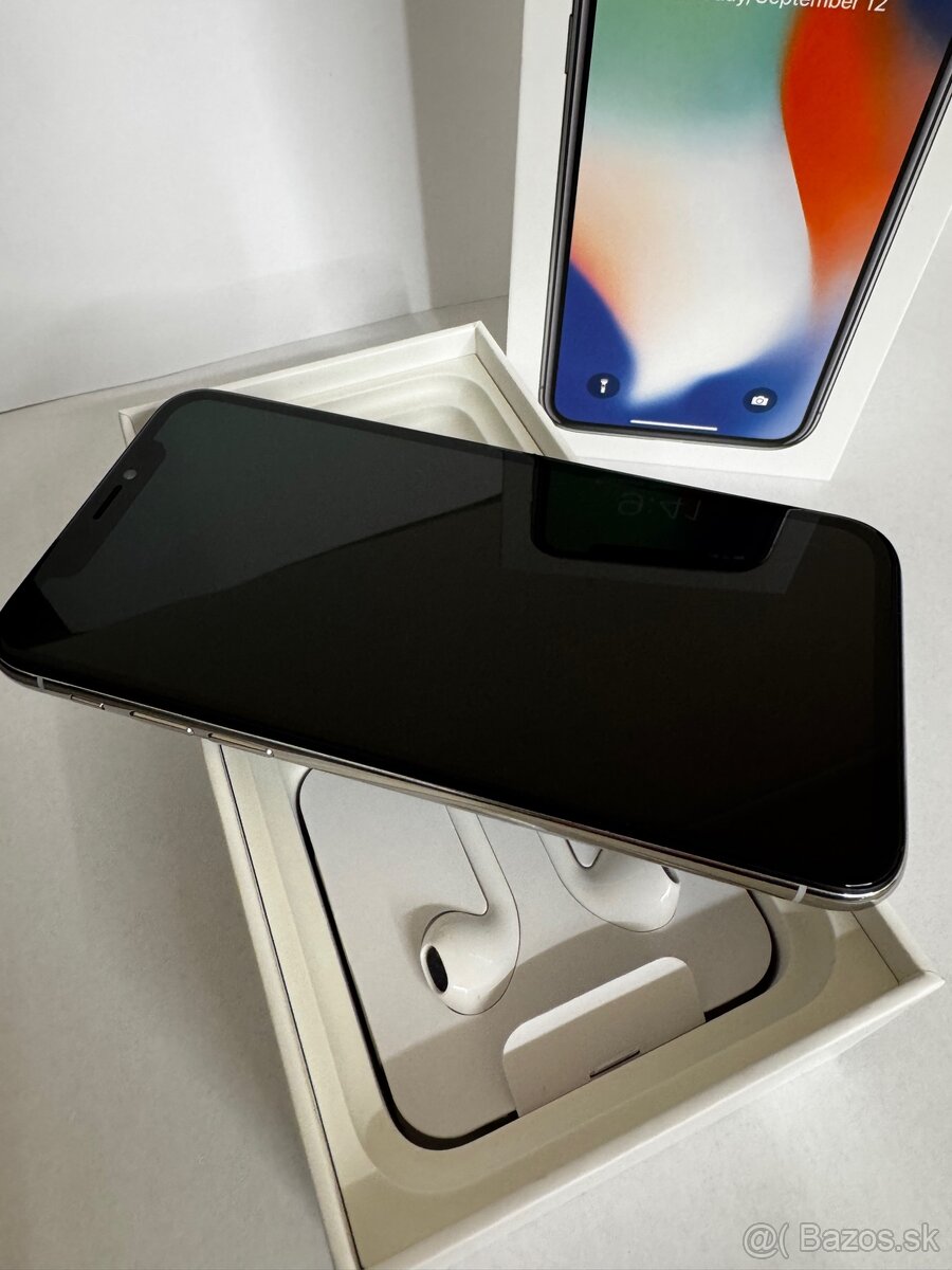 iPhone X Silver 64 GB - 6