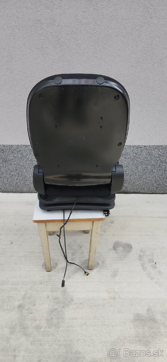 Sedačka na Stavebný stroj - 6