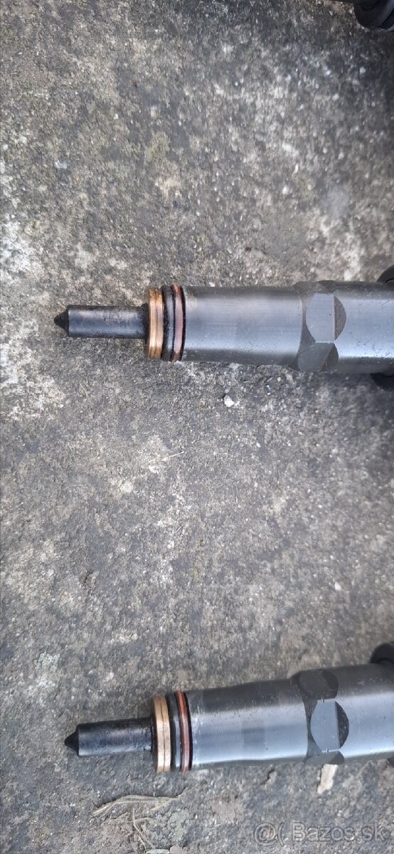 038130073AJ Vstrekovacie trysky VW Group 1.9TDI 74kw - 6