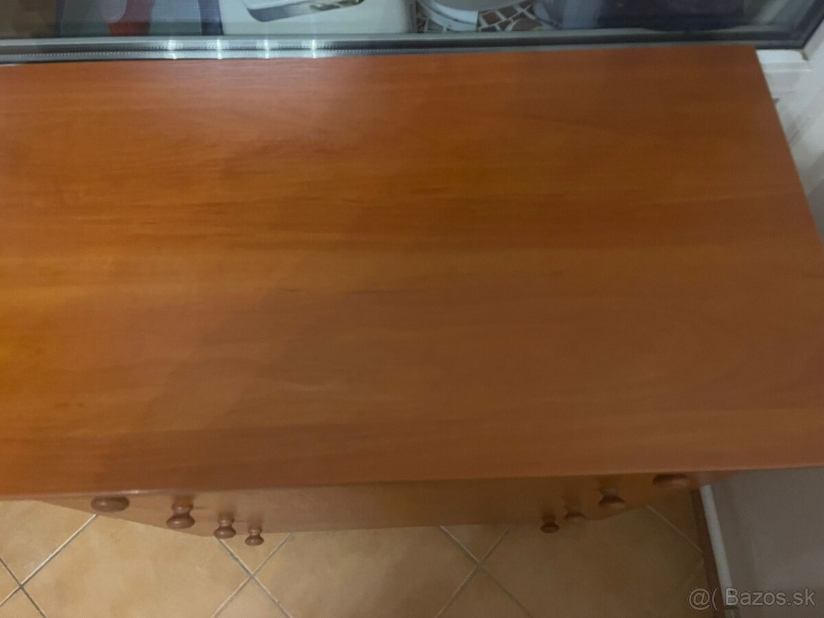 Komoda - 6