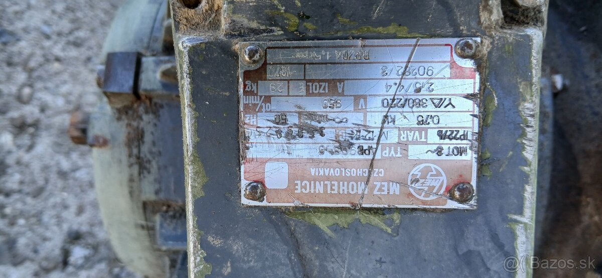 Elektromotor s prevodovkou - 6