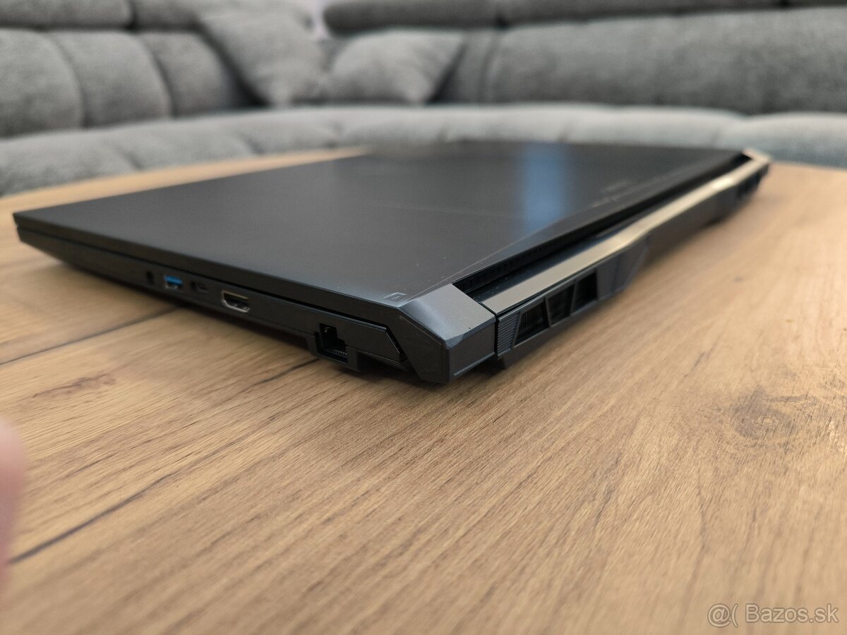 MSI Katana 17 B13V hráčsky notebook - 6