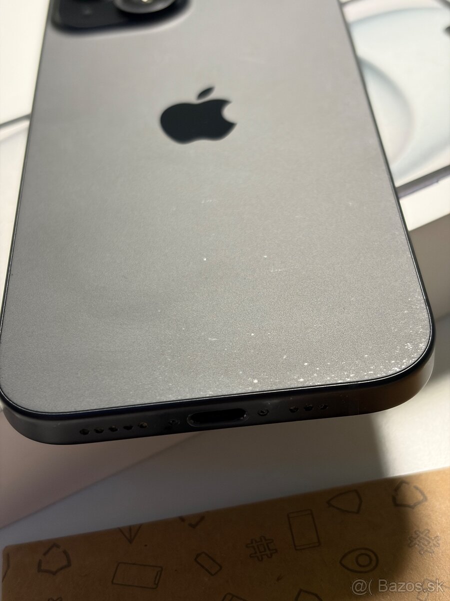 iPhone 15 128 GB – Black - 6