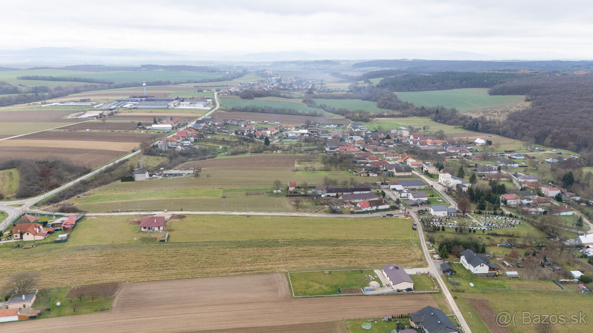Na predaj pozemok v Pochabanoch - 6