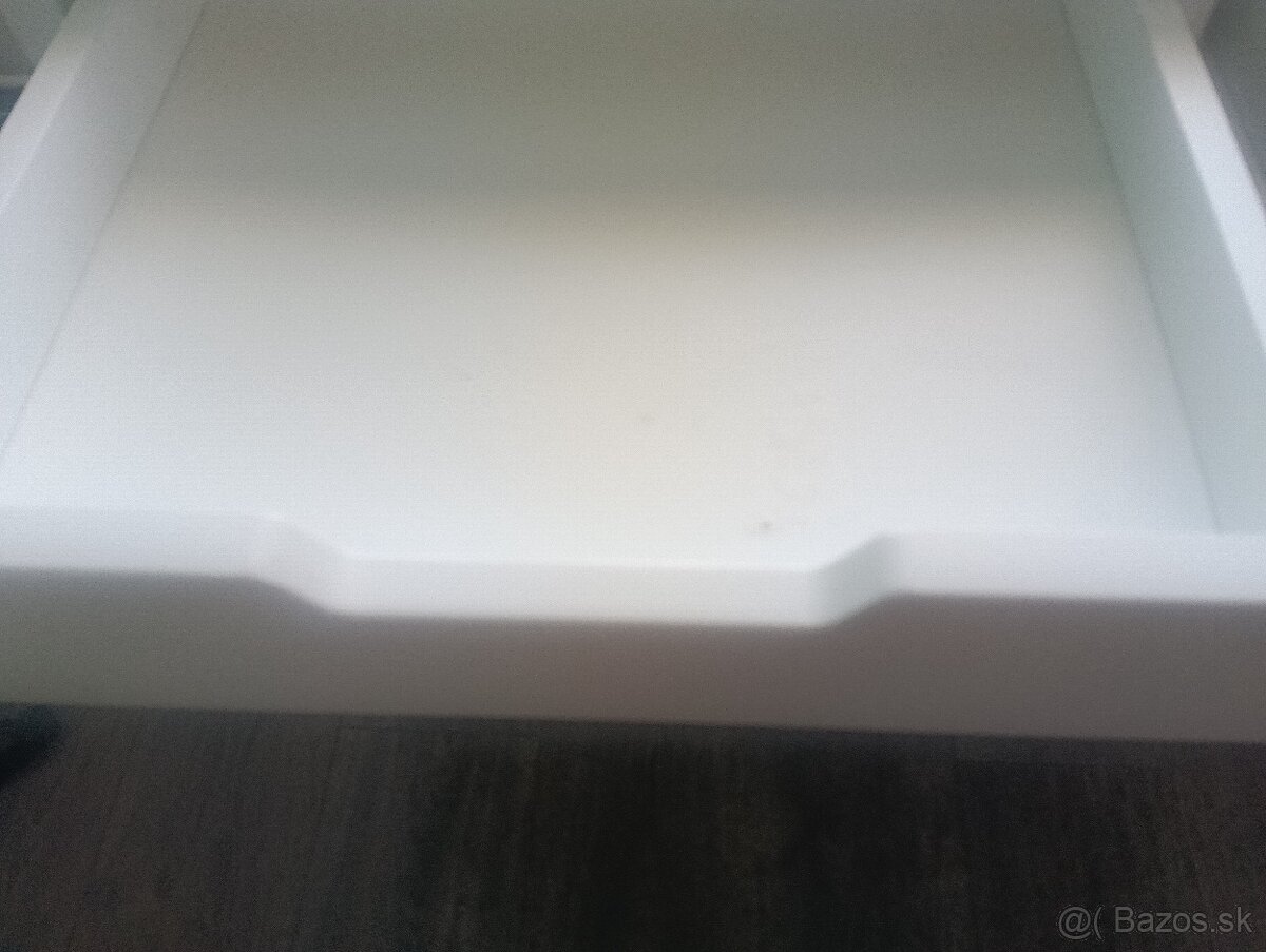 Biely pisaci stol - 6