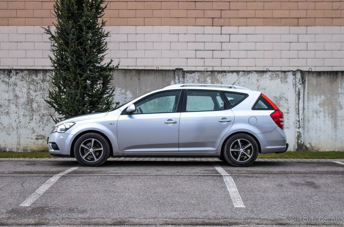 Kia Cee´d SW 1.4 CVVT 16V LX - 6