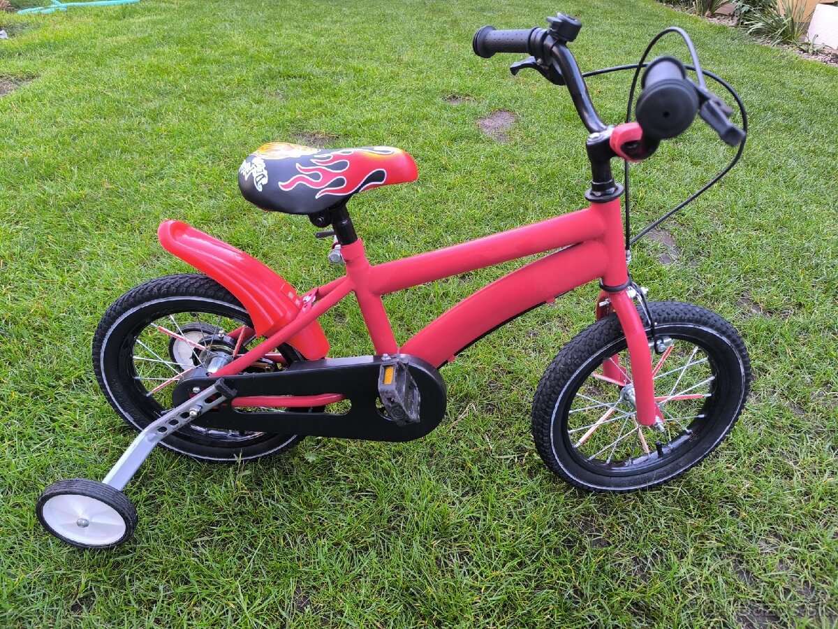 Bicykel pre chlapca s pomocným kolieskami - 6
