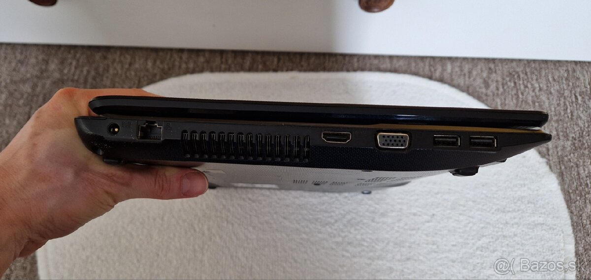 Asus K53U-SX291V - 6