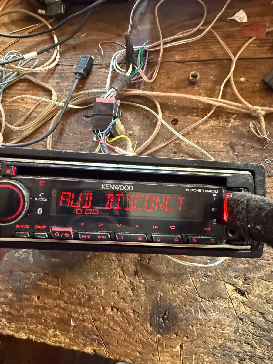 Pioneer AVH-290BT - 6