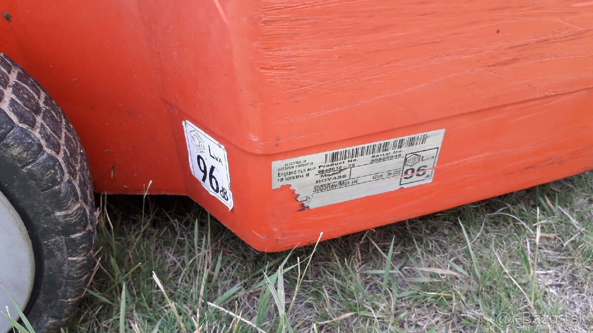 HUSQVARNA Royal 43 S - švédska kosačka. - 6