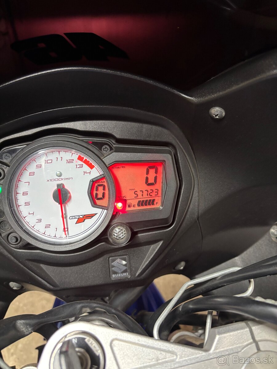 Suzuki GSX650F - 6