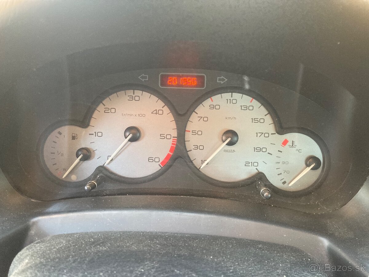 Predám Peugeot Partner 2.0 Hdi - 6