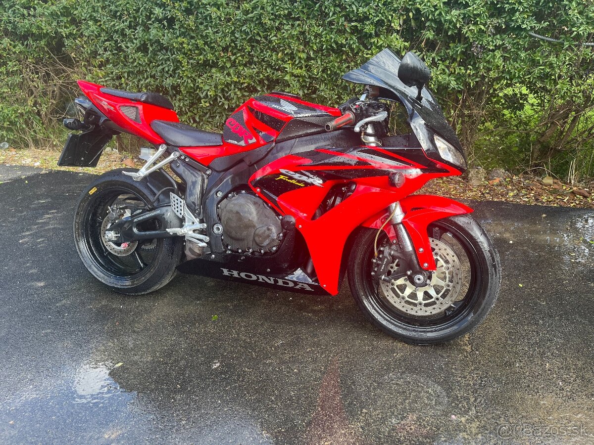 Honda Cbr 1000 rr - 6