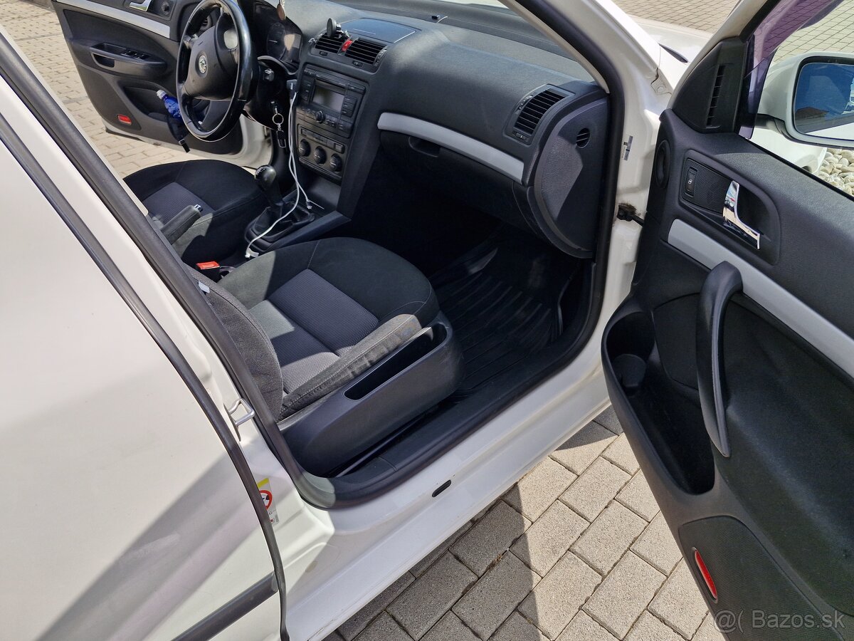 Skoda Octavia 2 - 6