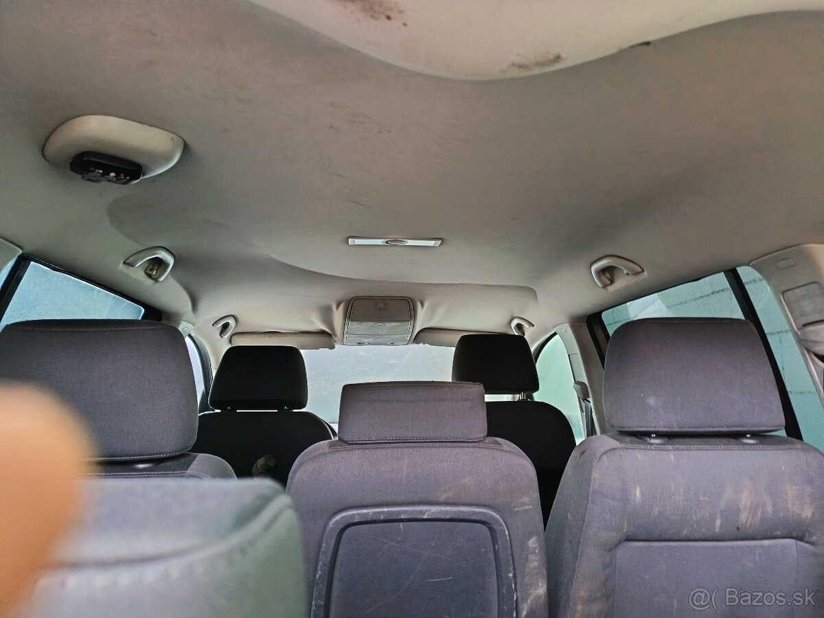 Predam diely z Touran 2,0 tdi 103kw.r.v.2003 - 6