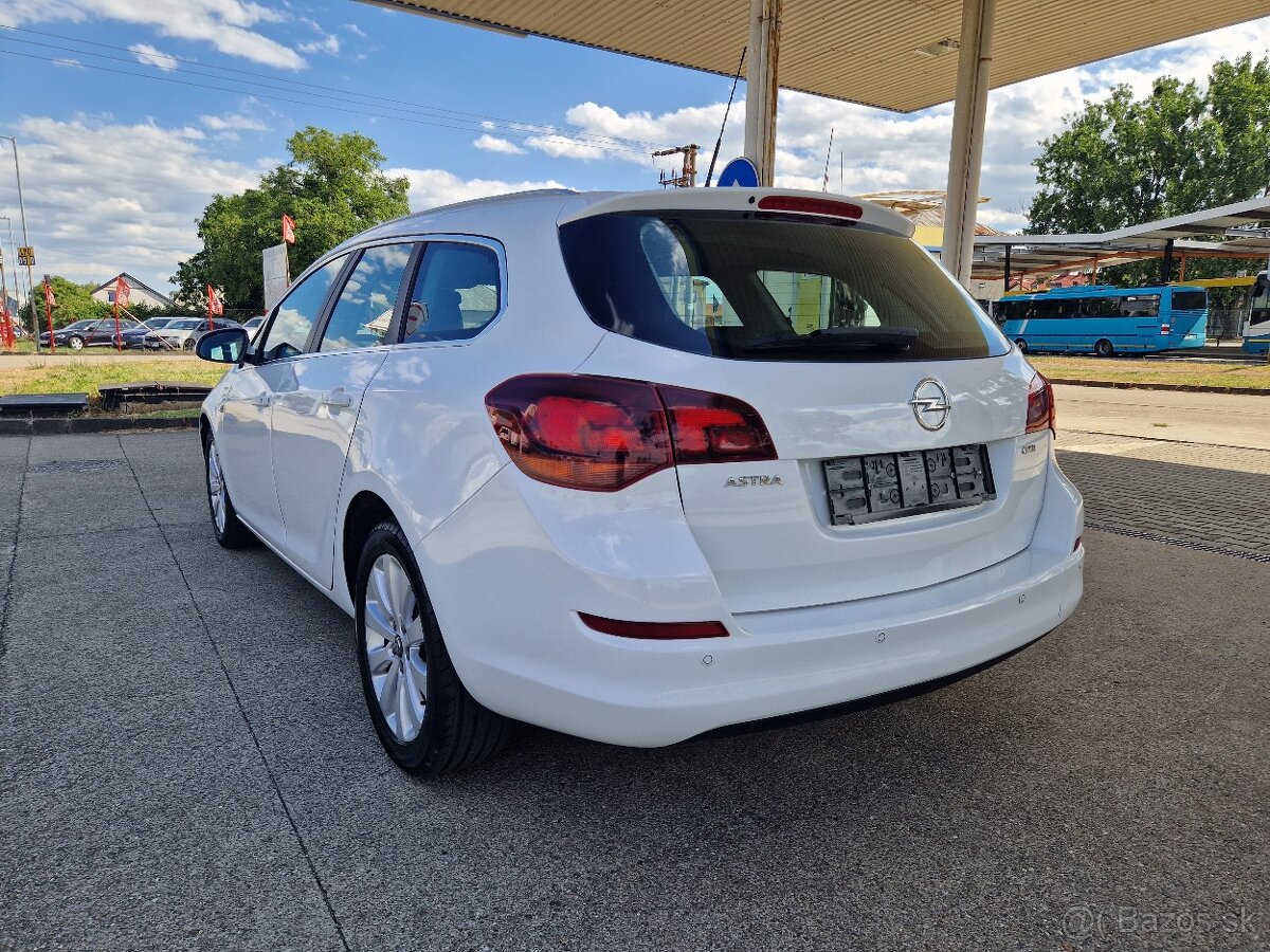 Opel Astra Caravan Classic III 1.7 CDTi 125k Plus - 6