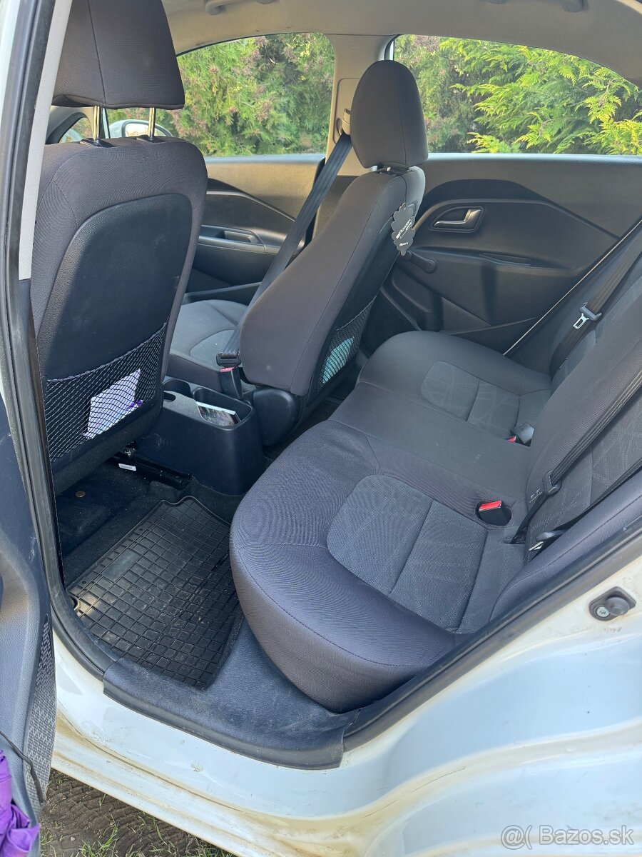 Kia rio 1.2 - 6