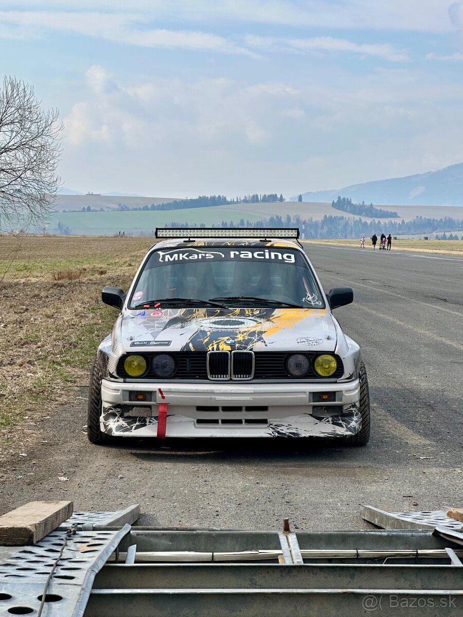 BMW e30 coupe - 6