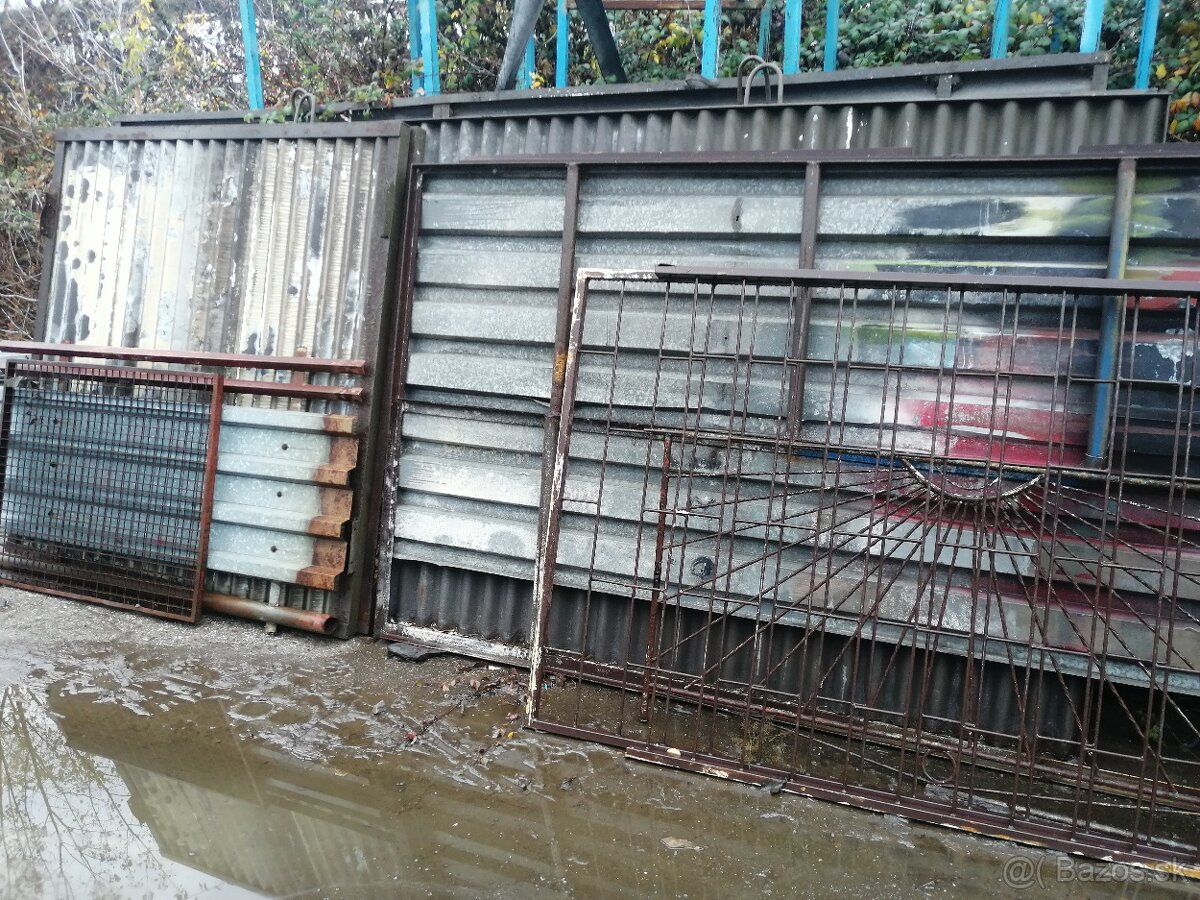 brána plechová plech trapéz plechová buda - 6