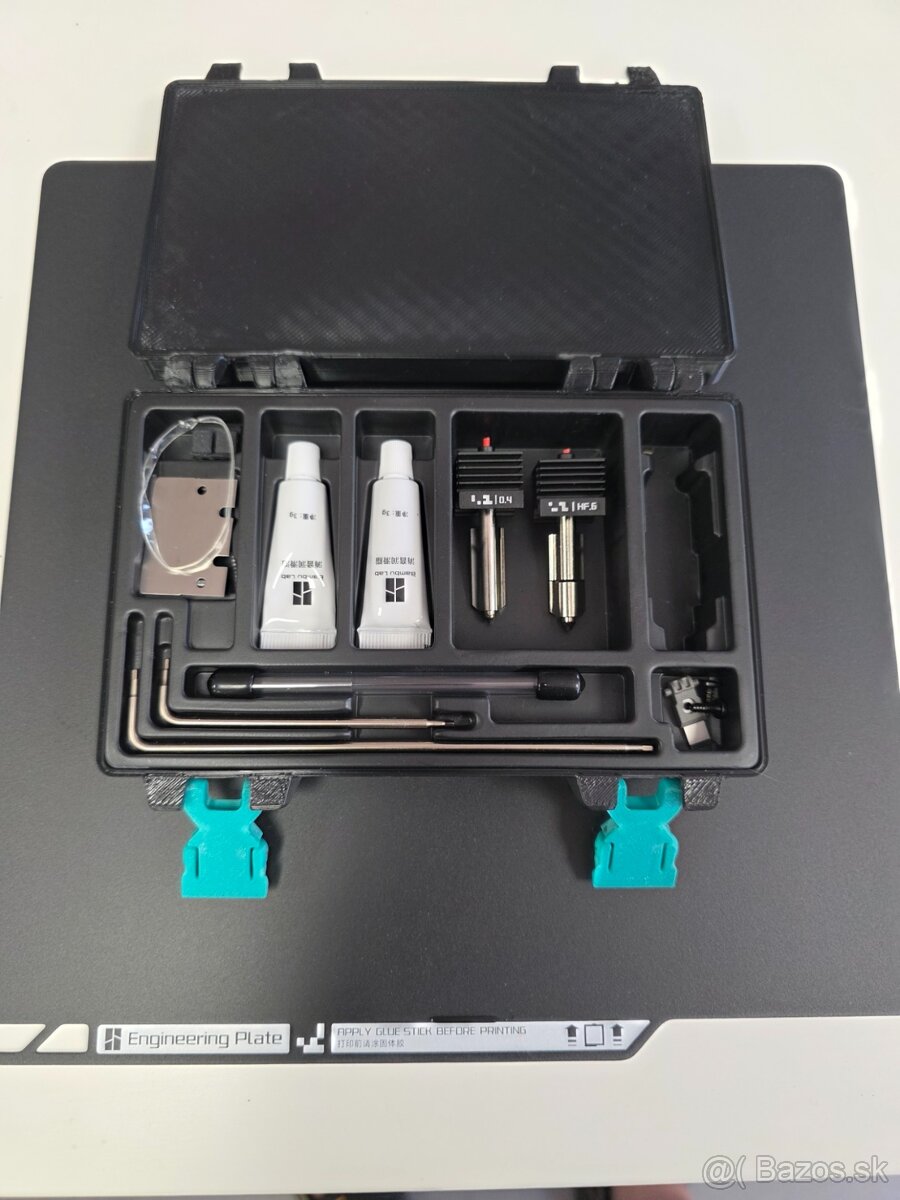Predám 3D tlačireň Bambu Lab P2S + AMS2 pro podávač. - 6