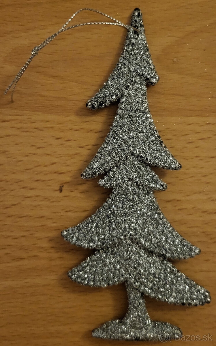 Vianočné ozdoby a dekorácie: 1 ks / 0,40 € - 6