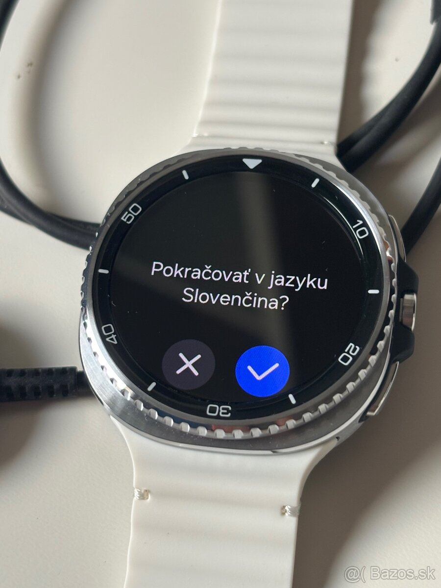 Samsung Galaxy Watch 8 Classic 46mm, Silver & White - 6