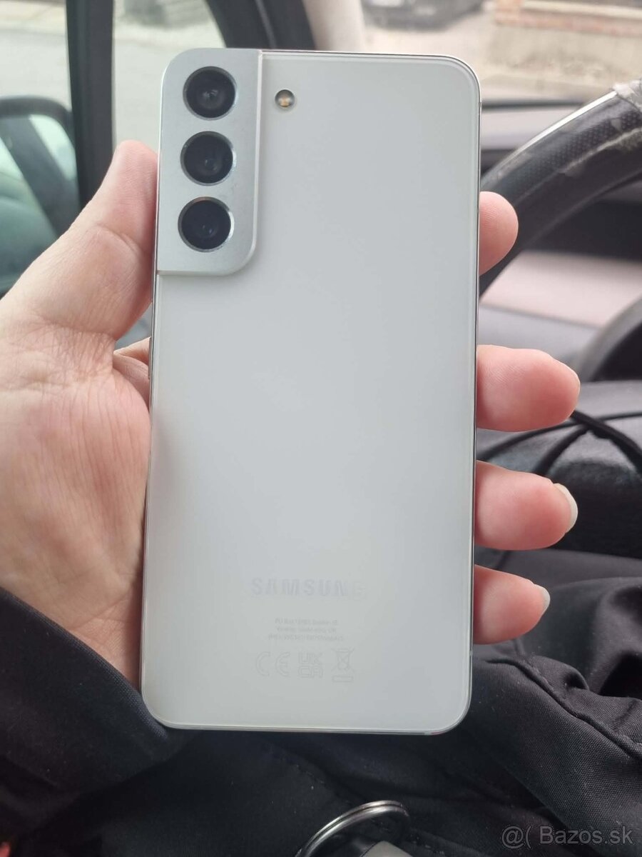 Samung s22 8/128GB - 6