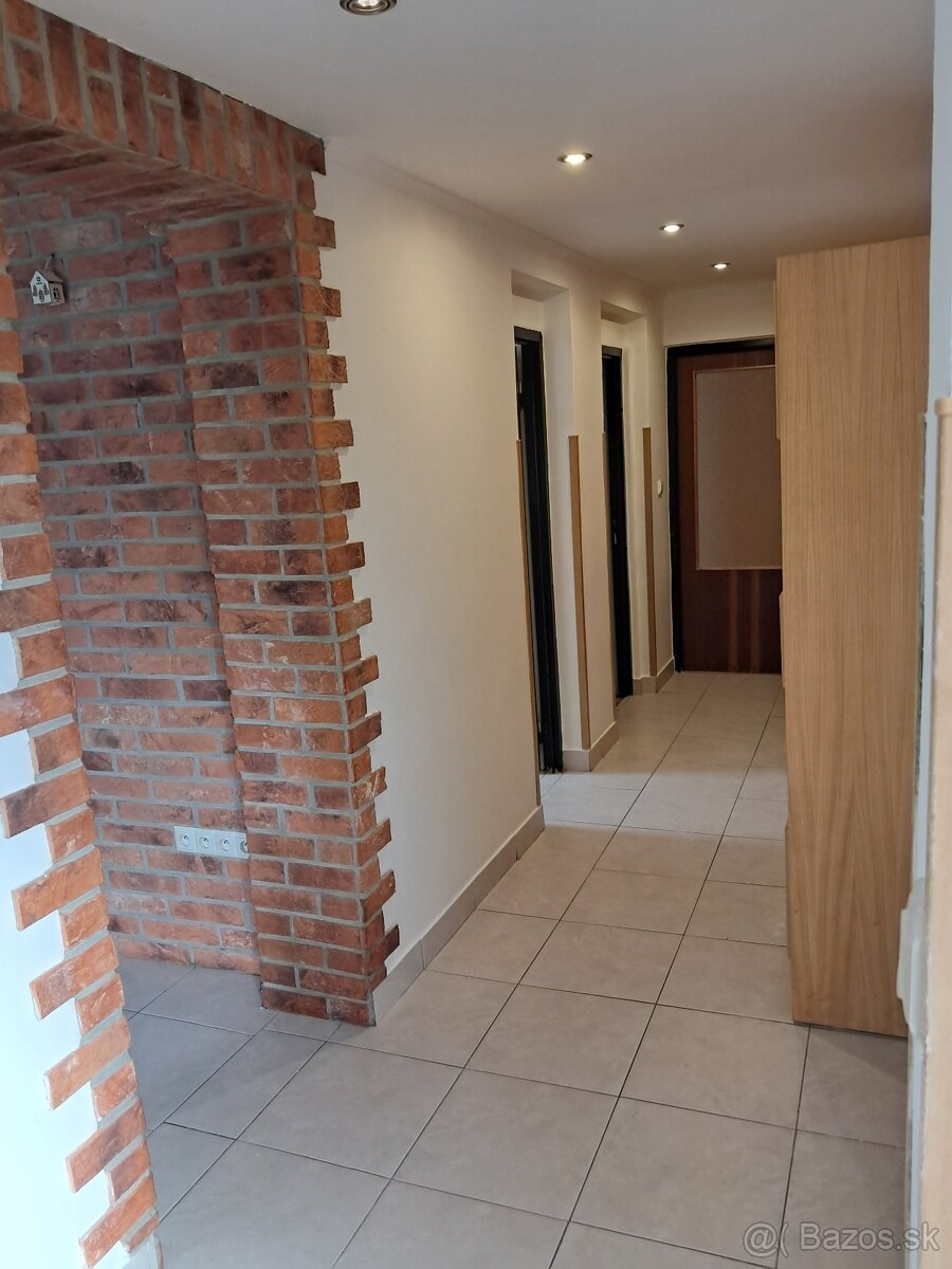 3 izbový byt s balkónom - 6