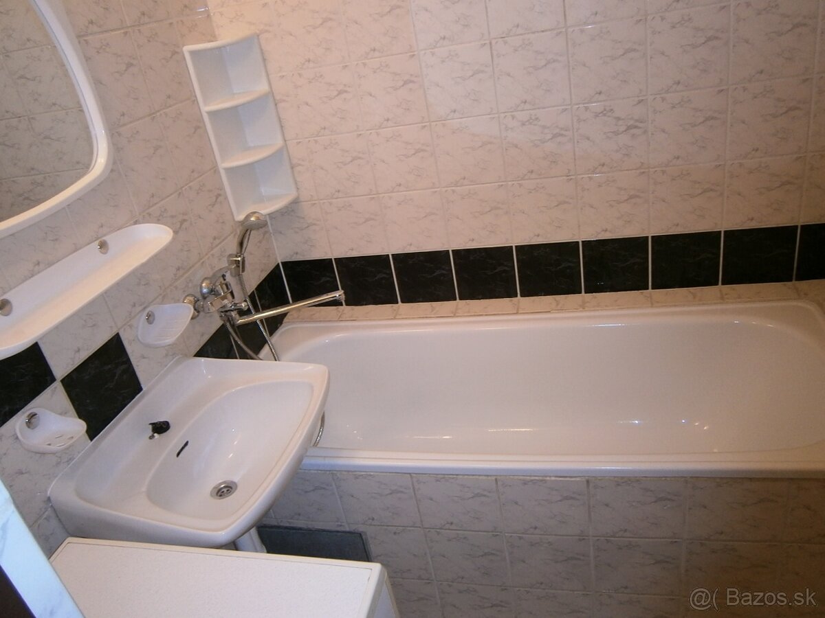 3-izbový byt PRENAJOM - 6