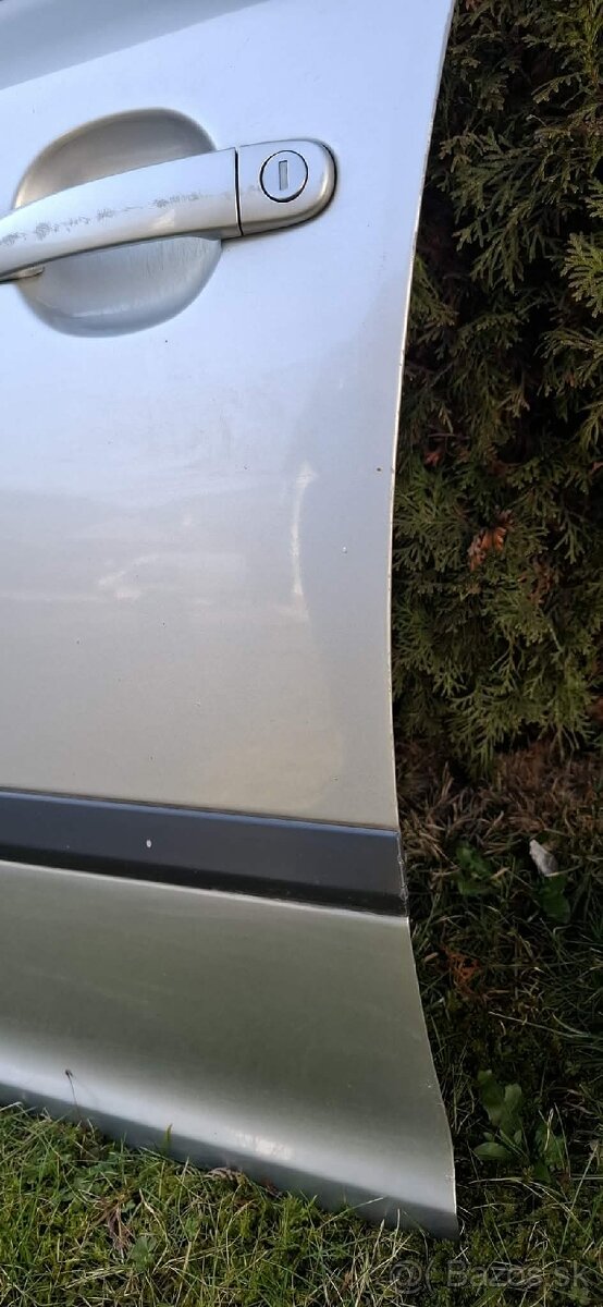 Predné dvere Škoda Octavia 2 strieborné 9102 - 6