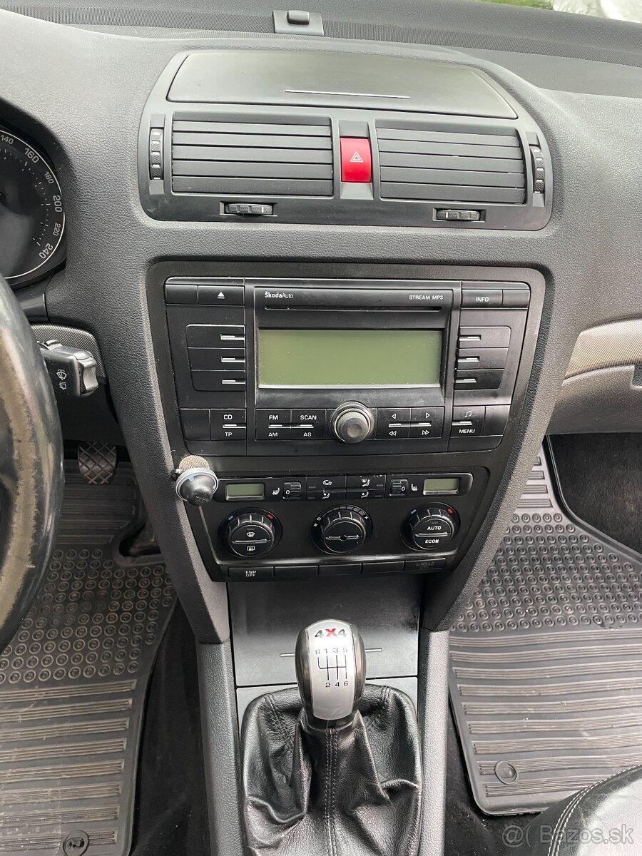 Škoda Octavia - 6