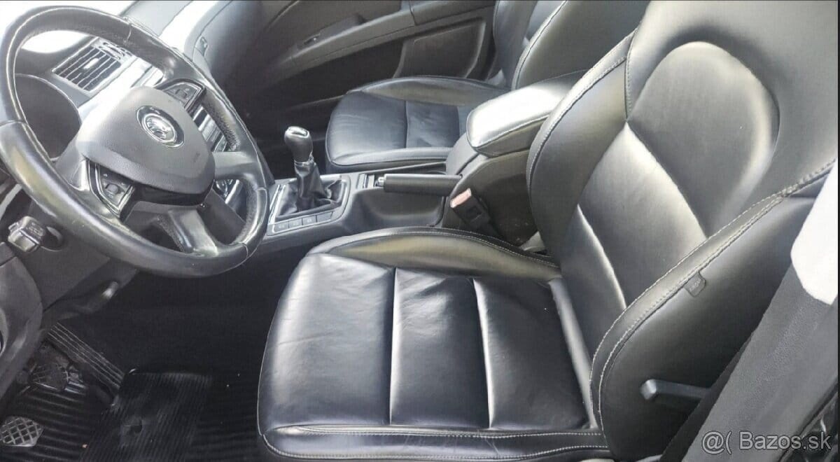 ŠKODA SUPERB COMBI 2.0 TDI - 6