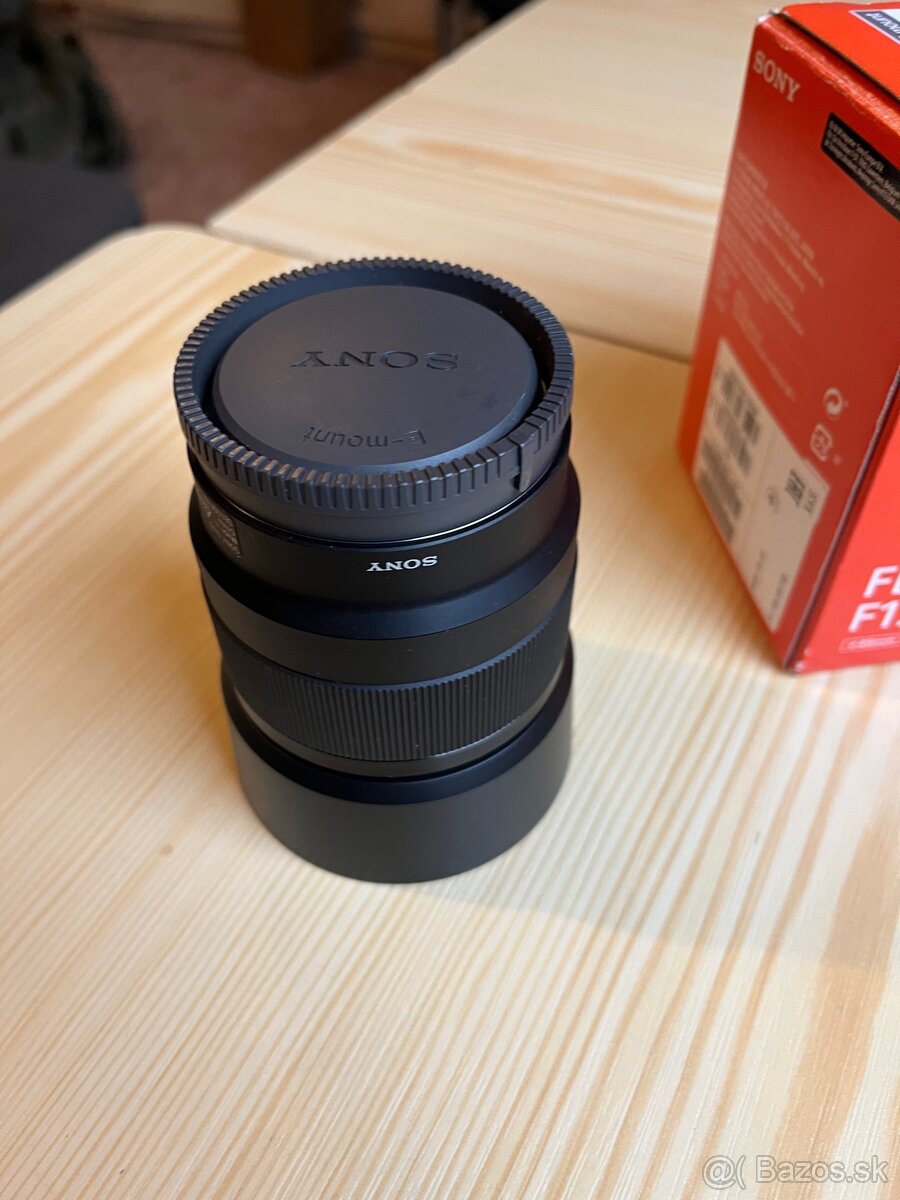 Sony 50mm FE f/1.8 - 6