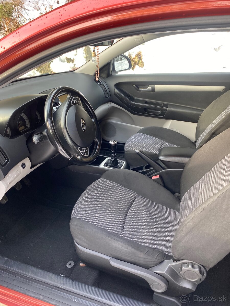 Kia pro-ceed 1.4 LPG - 6