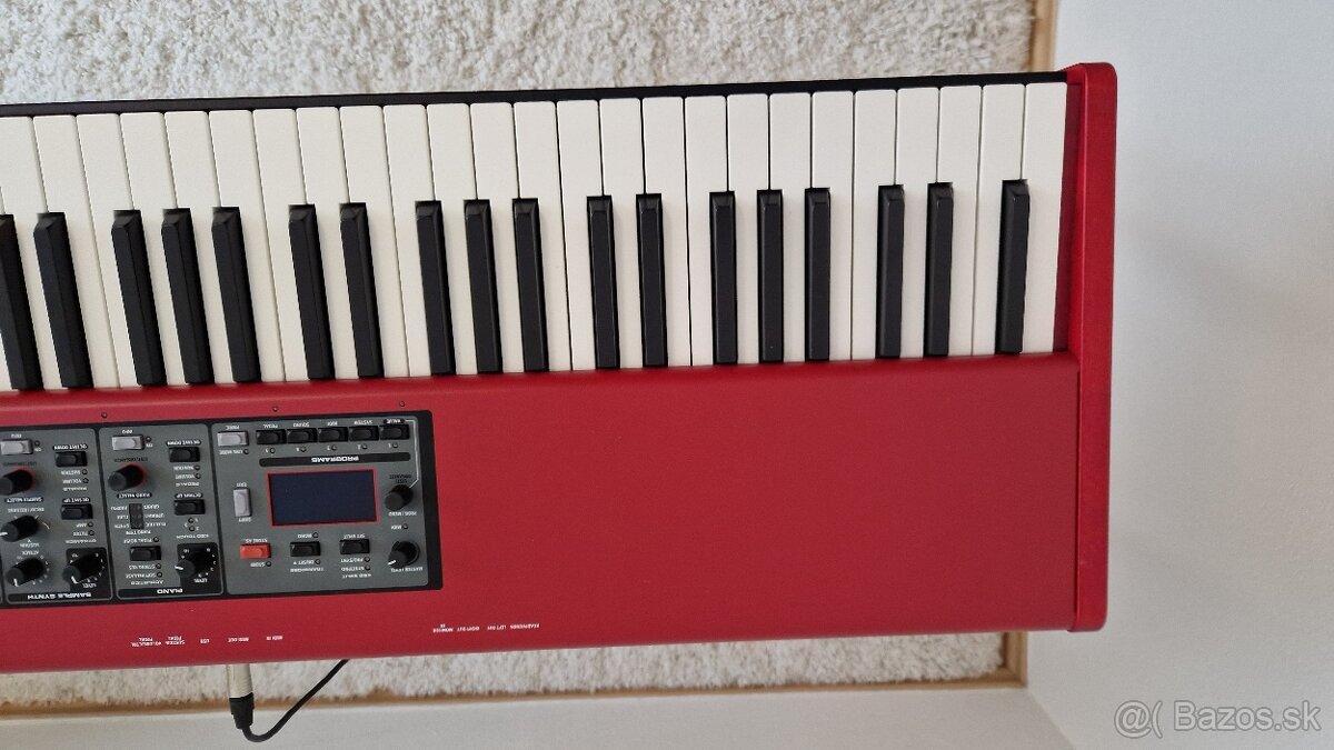 Predám Nord Piano 3 + príslušenstvo - 6