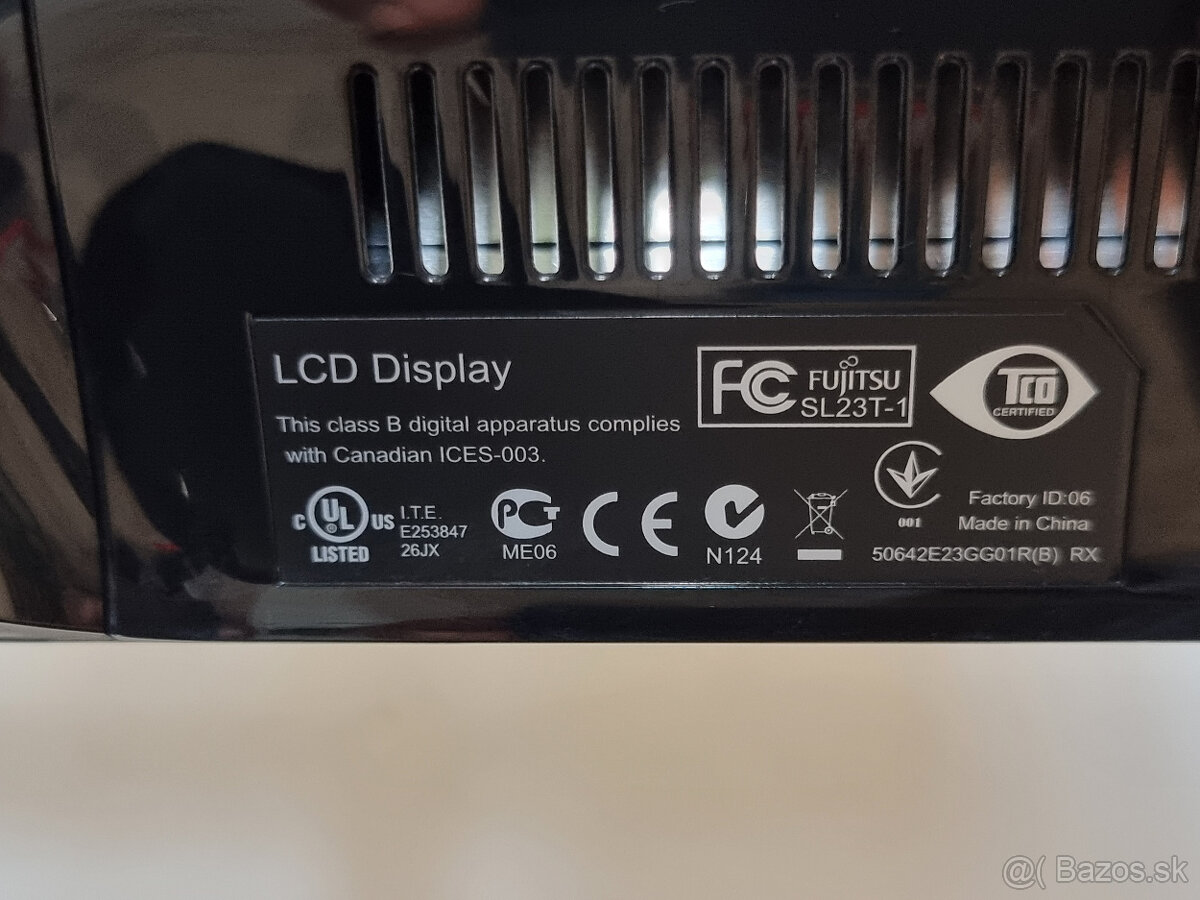 Fujitsu SL23T-1 LED – 23" - 6