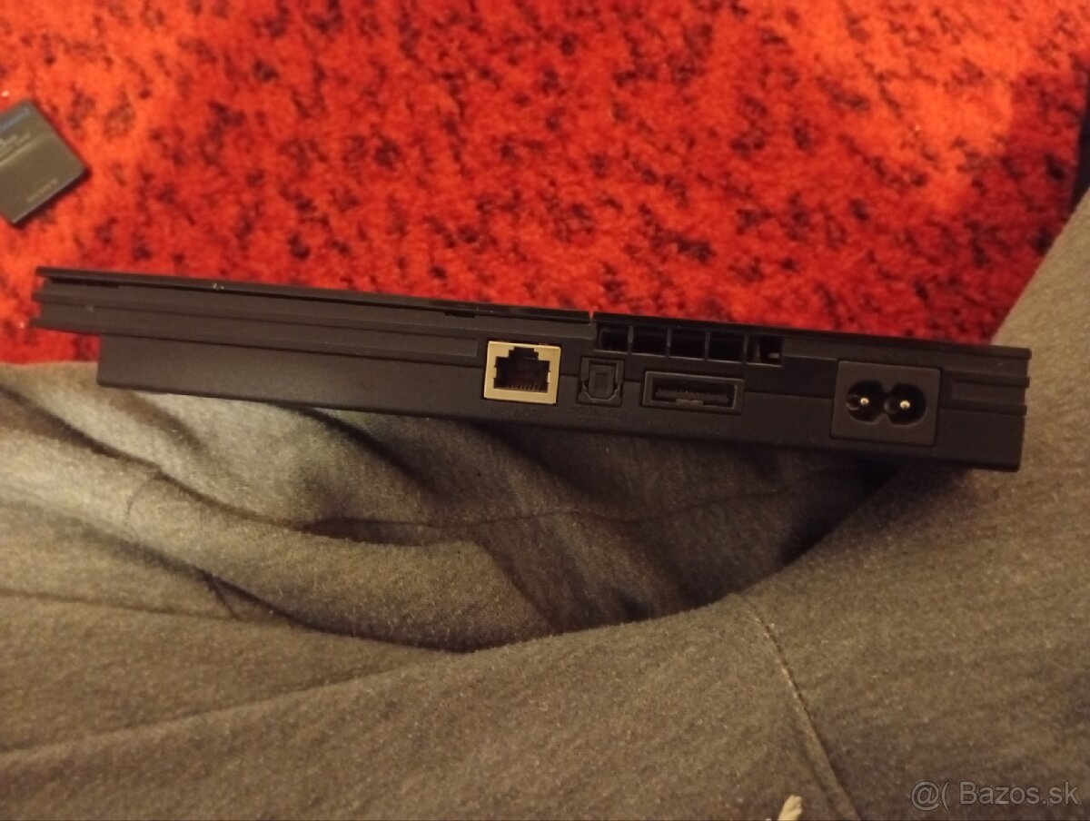 PLAYSTATION 2 SLIM - 6