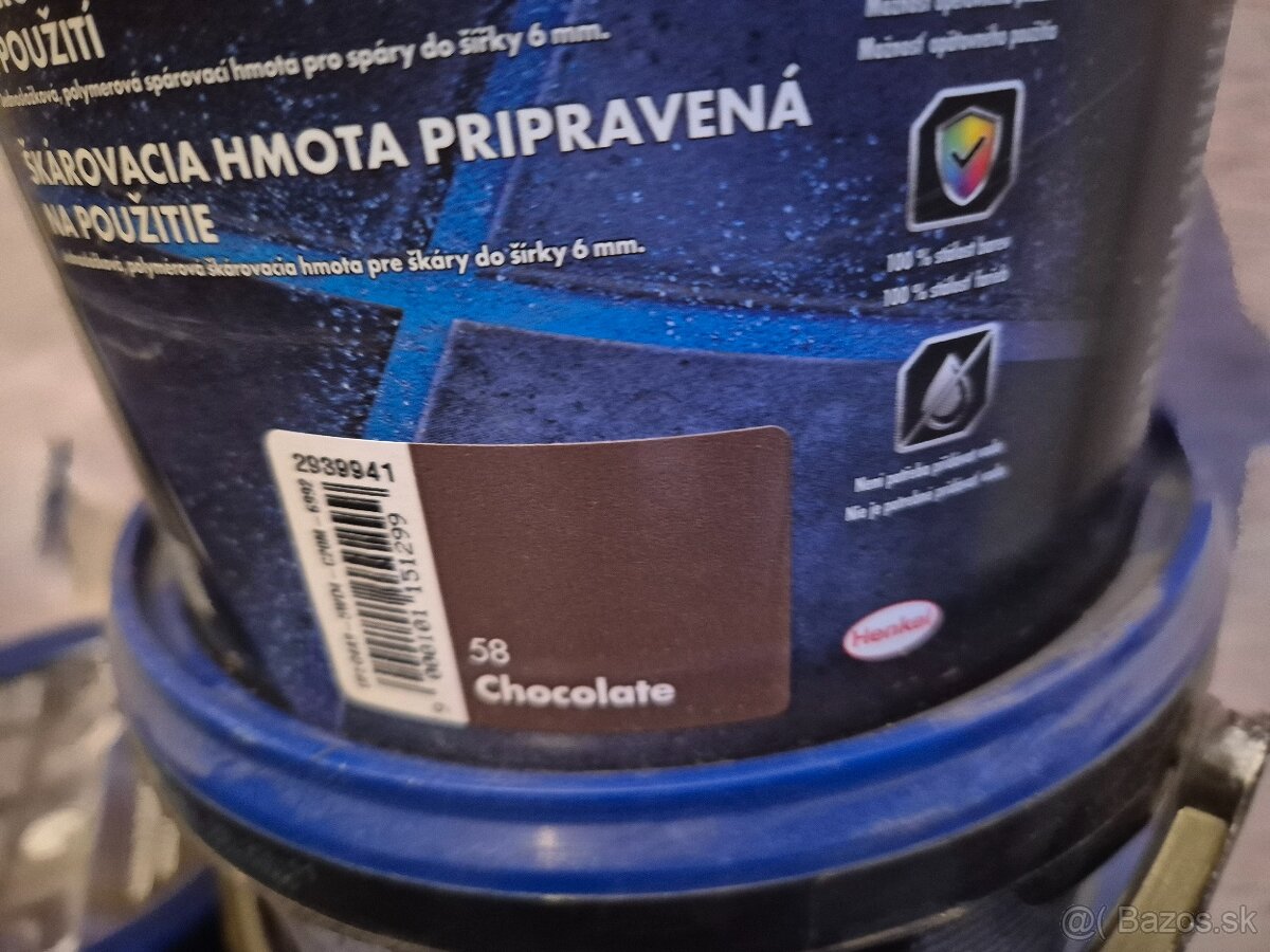 Škárovacia hmota CERESIT - 6