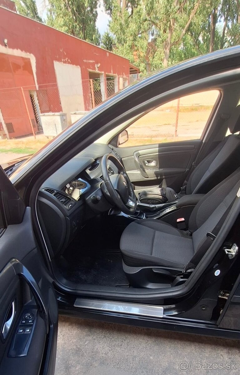 Renault Laguna III 1.5 DCI - 6