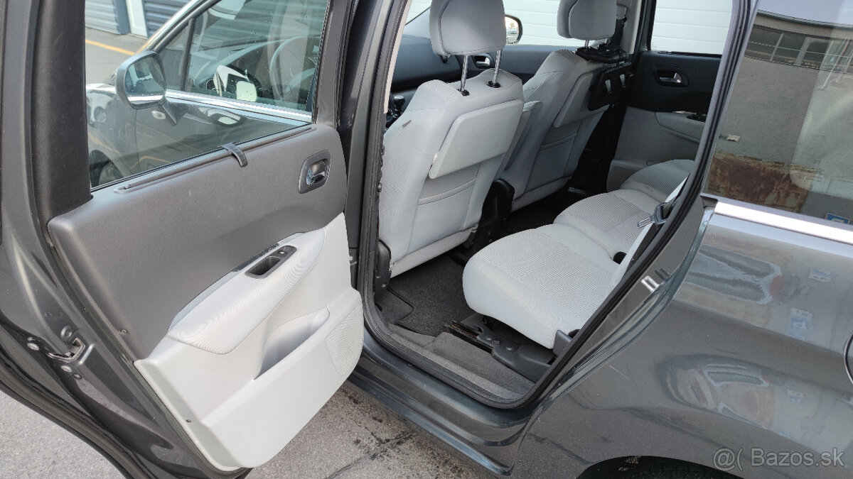 PREDAM PEUGEOT 5008 - 6