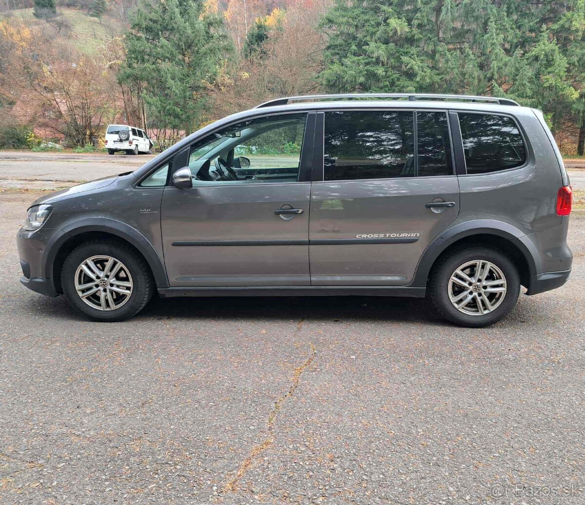 VW Touran Cross 1.6 TDI - 6