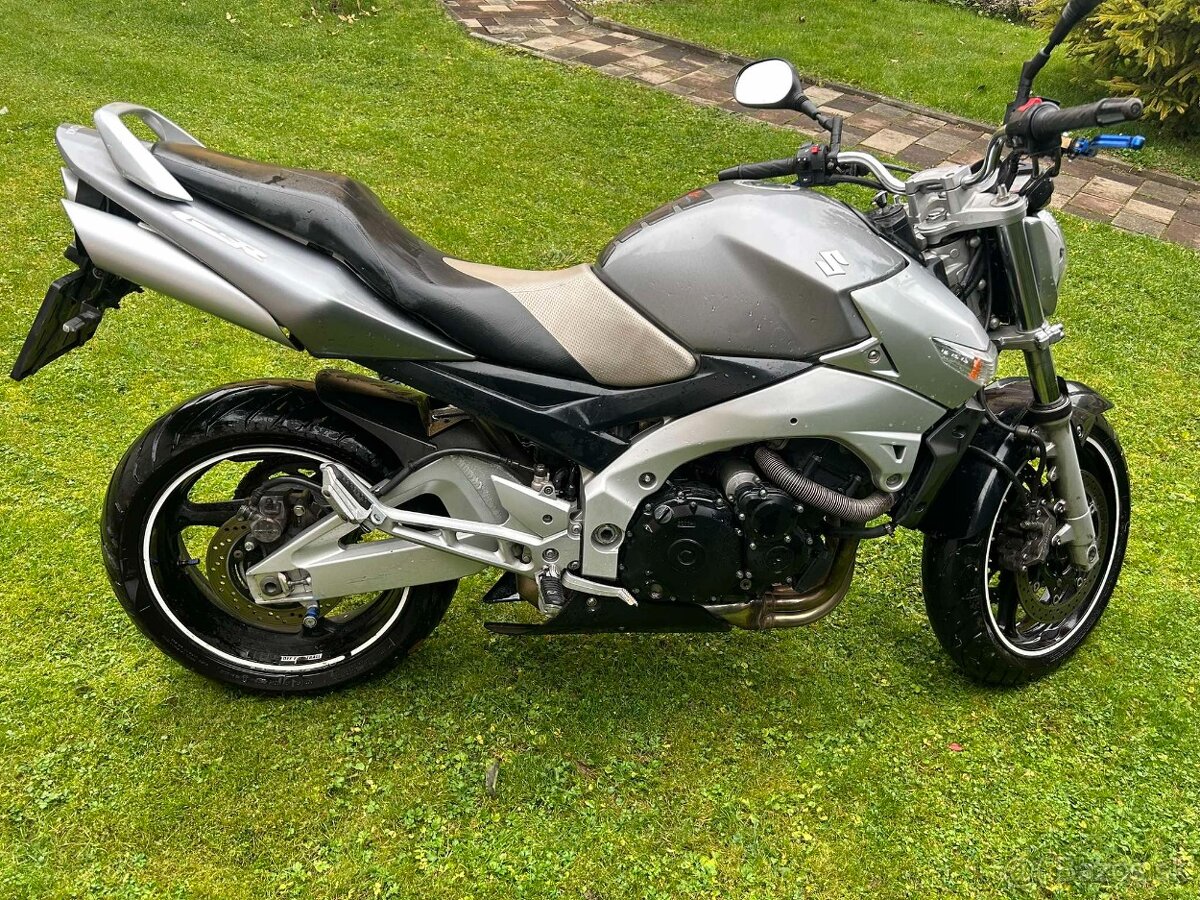 Predám SUZUKI GSR 600 - 6
