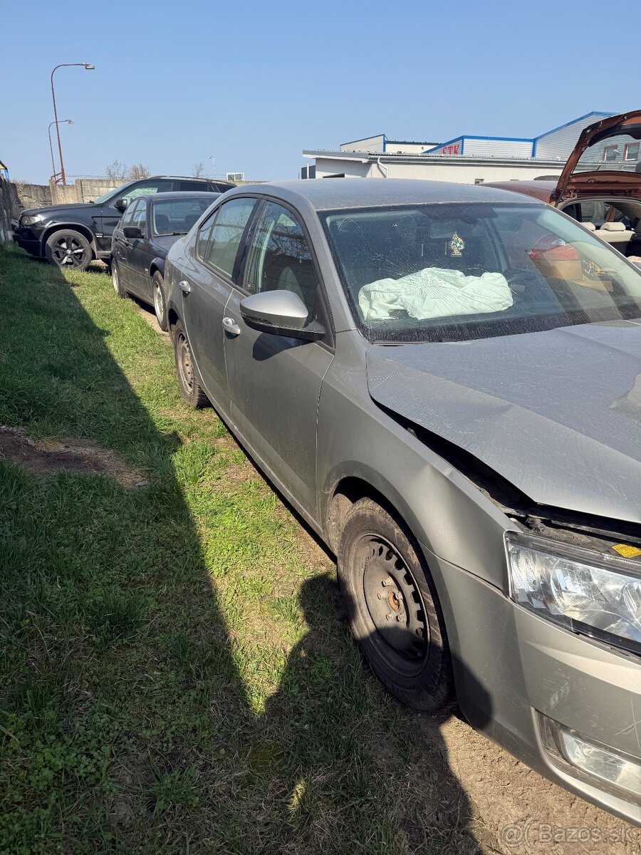 Škoda oktavia 1.6 (búrané) - 6