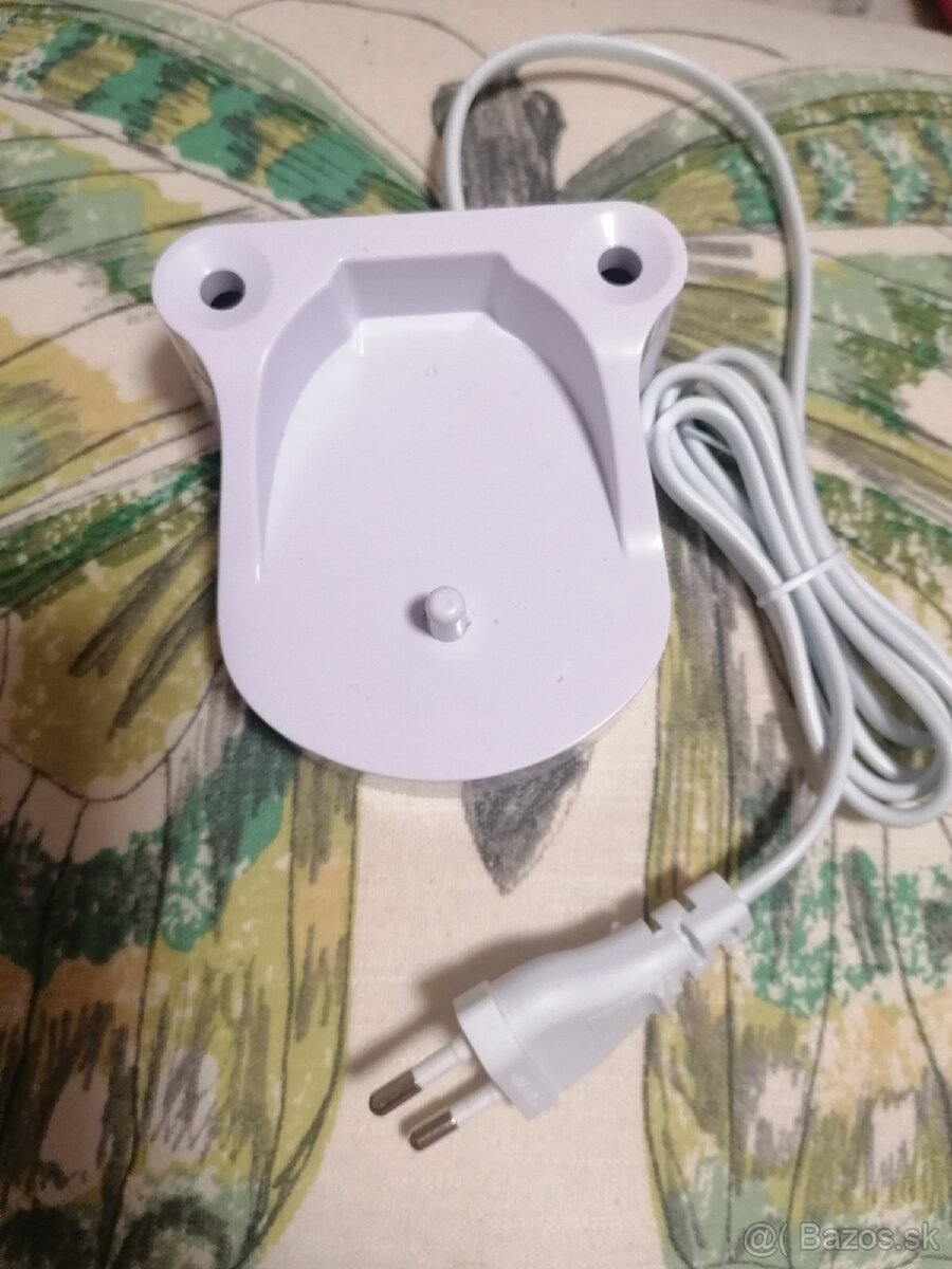 Nabíjačka na ústnu sprchu - 6