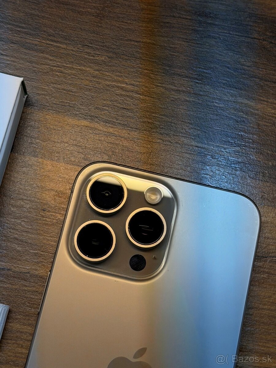 Predám Iphone 15 Pro Max, Natural Titanium, 256GB - 6