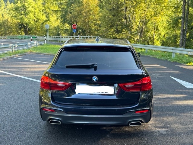 BMW Rad 5 Touring 540d xD 235kW, M-PACKET, WEBASTO, MATRIX - 6