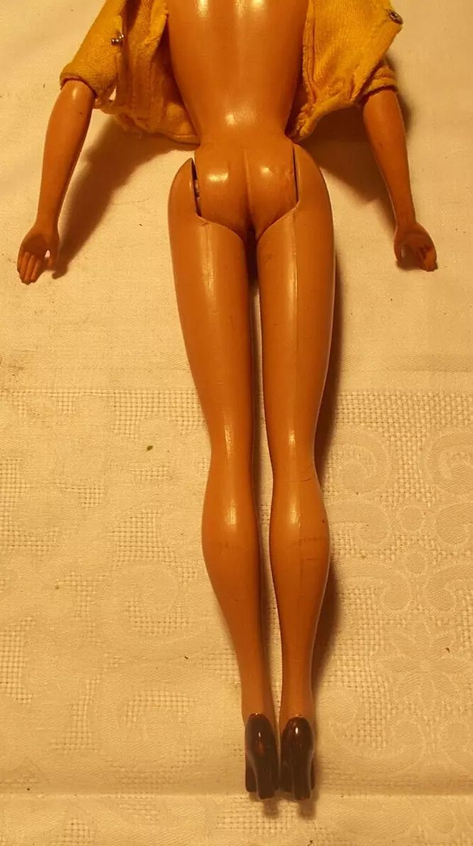 Bábika, možno obrázok Lilli alebo Barbie - 6